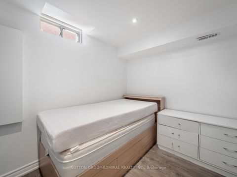 Photo 42 at 582 Summeridge Drive, Patterson, Vaughan