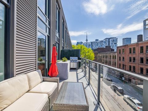 Photo 13 at 410 - 90 Niagara Street, Niagara, Toronto
