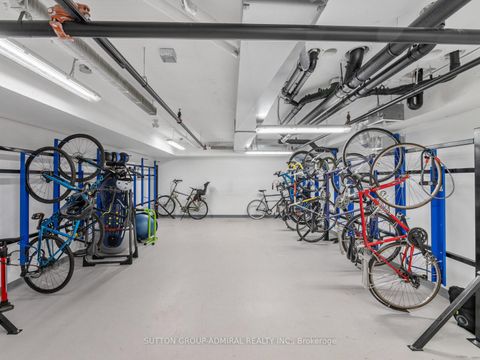 Photo 34 at 410 - 90 Niagara Street, Niagara, Toronto