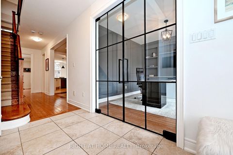 Photo 5 at 95 Vines Place, Bayview Southeast, Aurora
