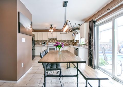 Photo 11 at 42 Farmstead Crescent, Holly, Barrie