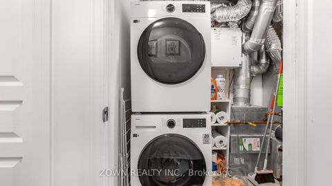 Photo 25 at 25 - 70 Eastwood Park Gardens, Long Branch, Toronto