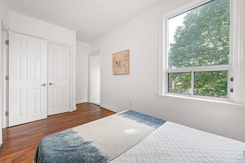 Photo 12 at 213 Laughton Avenue, Pellam Park, Toronto