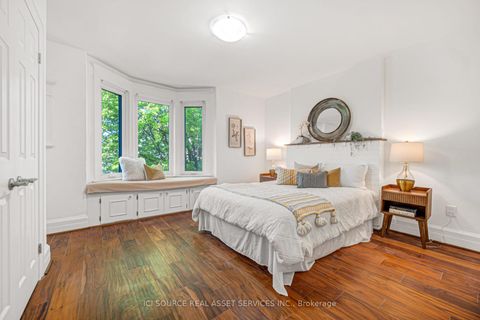 Photo 17 at 213 Laughton Avenue, Pellam Park, Toronto