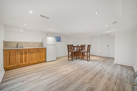 Photo 22 at 213 Laughton Avenue, Pellam Park, Toronto