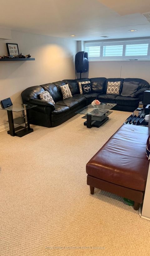 Photo 27 at 90 Berkinshaw Crescent, Don Mills, Toronto