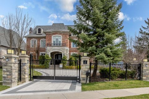 Photo 2 at 7 Maryvale Crescent, South Richvale, Richmond Hill