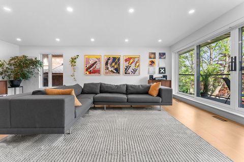 Photo 7 at 10 Wingrove Hill, City Centre West, Toronto