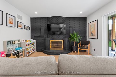 Photo 23 at 10 Wingrove Hill, City Centre West, Toronto