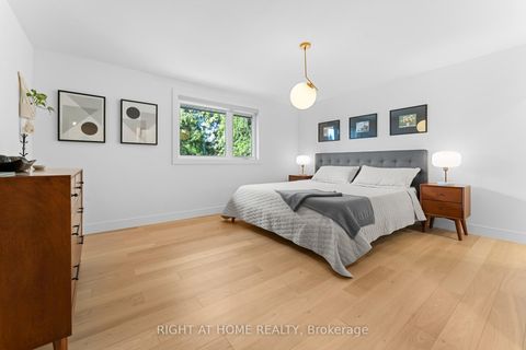 Photo 29 at 10 Wingrove Hill, City Centre West, Toronto