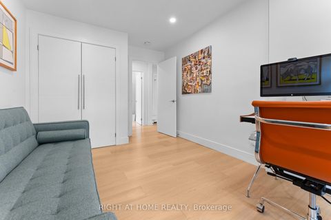 Photo 39 at 10 Wingrove Hill, City Centre West, Toronto