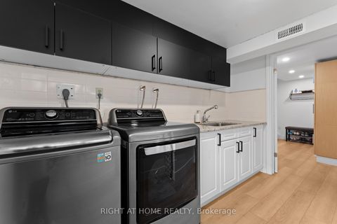 Photo 43 at 10 Wingrove Hill, City Centre West, Toronto