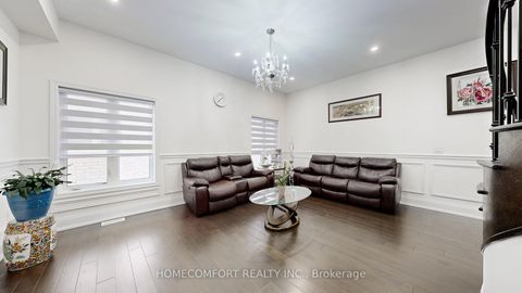 Photo 4 at 3 Mary Willson Court, Sharon, East Gwillimbury