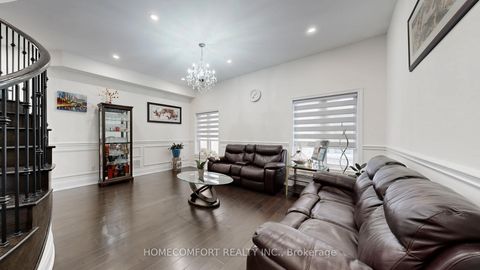 Photo 5 at 3 Mary Willson Court, Sharon, East Gwillimbury