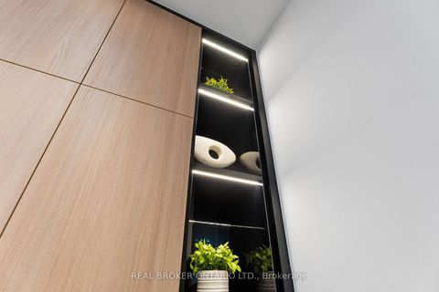 Photo 4 at 418 - 399 Royal Orchard Boulevard, Royal Orchard, Markham