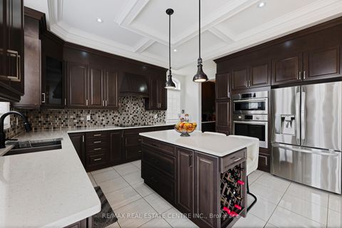 Photo 10 at 128 Copeland Crescent, Cookstown, Innisfil