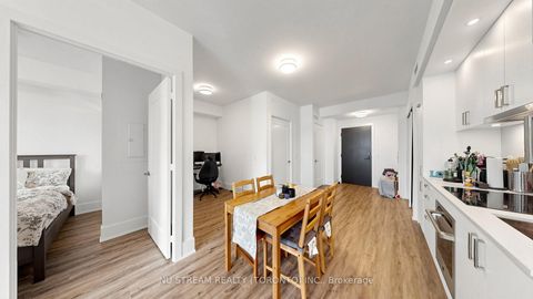 Photo 18 at 1408 - 470 Front Street W, Waterfront Communities C1, Toronto