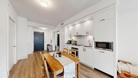 Photo 19 at 1408 - 470 Front Street W, Waterfront Communities C1, Toronto