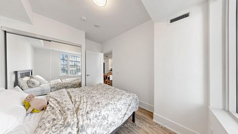 Photo 27 at 1408 - 470 Front Street W, Waterfront Communities C1, Toronto