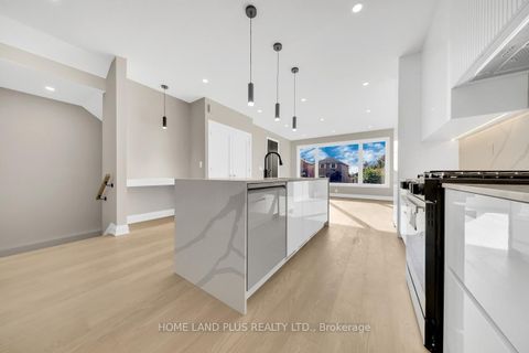 Photo 33 at 78 Bowie Avenue, Belgravia, Toronto