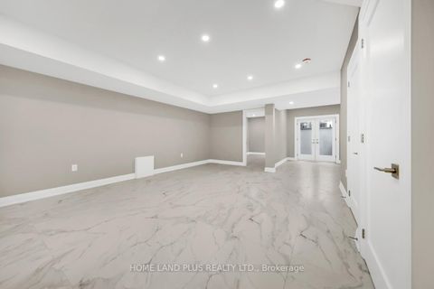 Photo 36 at 78 Bowie Avenue, Belgravia, Toronto