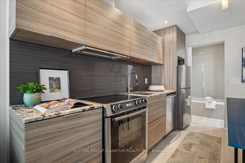 Photo 5 at 404 - 8 Charlotte Street, Waterfront Communities C1, Toronto
