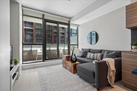Photo 11 at 404 - 8 Charlotte Street, Waterfront Communities C1, Toronto