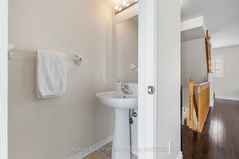 Photo 14 at 8 - 201 Tenth Street, New Toronto, Toronto