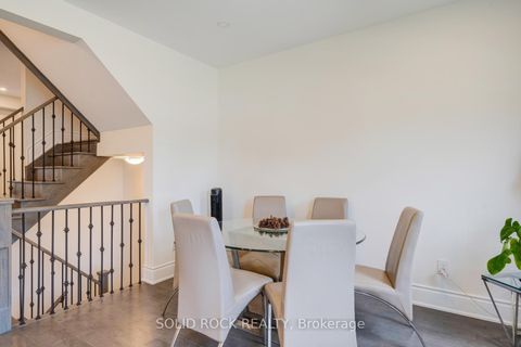 Photo 4 at 9376 Bayview Avenue, Observatory, Richmond Hill
