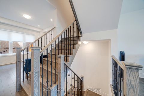 Photo 12 at 9376 Bayview Avenue, Observatory, Richmond Hill