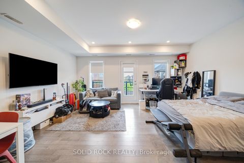 Photo 26 at 9376 Bayview Avenue, Observatory, Richmond Hill