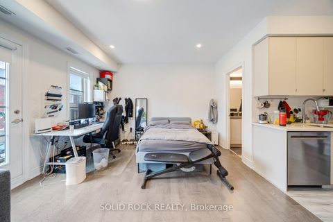 Photo 28 at 9376 Bayview Avenue, Observatory, Richmond Hill