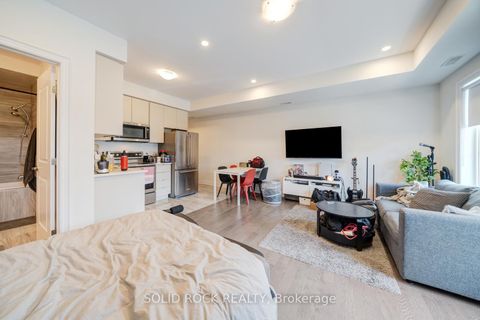 Photo 30 at 9376 Bayview Avenue, Observatory, Richmond Hill