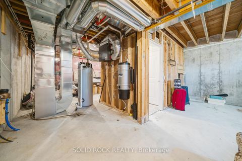 Photo 33 at 9376 Bayview Avenue, Observatory, Richmond Hill