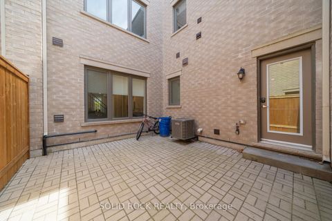 Photo 37 at 9376 Bayview Avenue, Observatory, Richmond Hill