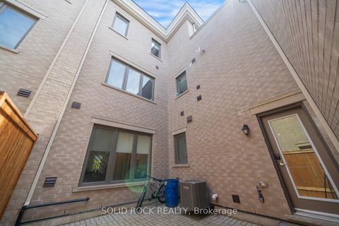 Photo 38 at 9376 Bayview Avenue, Observatory, Richmond Hill