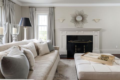 Photo 5 at 70 King Georges Road, Kingsway South, Toronto