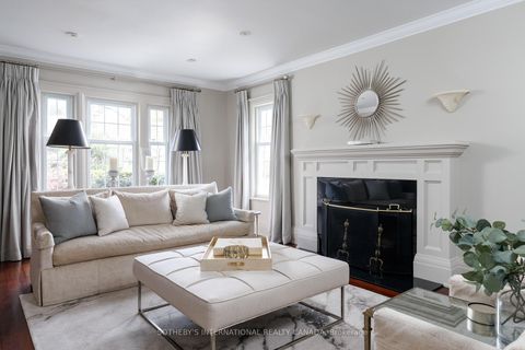 Photo 6 at 70 King Georges Road, Kingsway South, Toronto