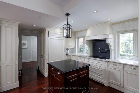 Photo 10 at 70 King Georges Road, Kingsway South, Toronto