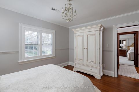 Photo 24 at 70 King Georges Road, Kingsway South, Toronto