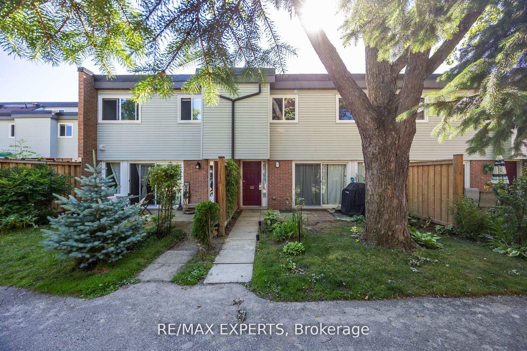 242 Milestone Crescent, Aurora Village, Aurora photo 3