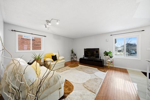 Photo 7 at 27 Athabaska Road, Holly, Barrie
