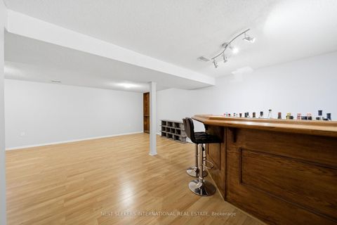 Photo 13 at 27 Athabaska Road, Holly, Barrie