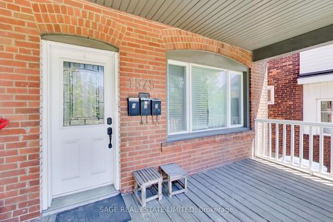 Photo 2 at 1575 Dufferin Street, Davenport, Toronto