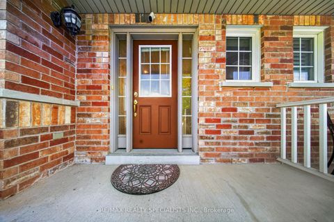 Photo 5 at 45 Warnford Circle, Northeast Ajax, Ajax