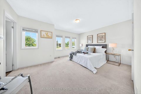 Photo 22 at 45 Warnford Circle, Northeast Ajax, Ajax