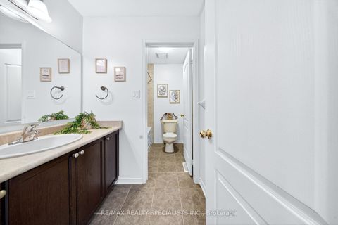 Photo 29 at 45 Warnford Circle, Northeast Ajax, Ajax