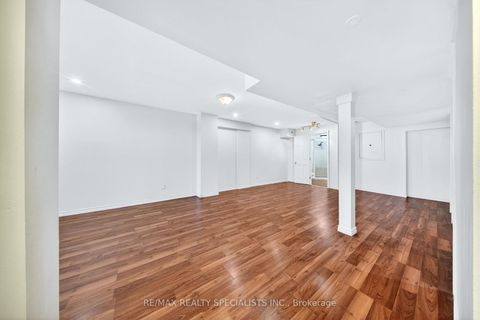 Photo 33 at 45 Warnford Circle, Northeast Ajax, Ajax