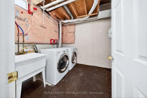 Photo 36 at 45 Warnford Circle, Northeast Ajax, Ajax