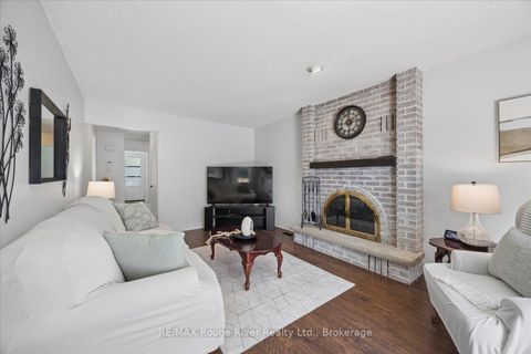 Photo 11 at 786 Greenbriar Drive, Eastdale, Oshawa